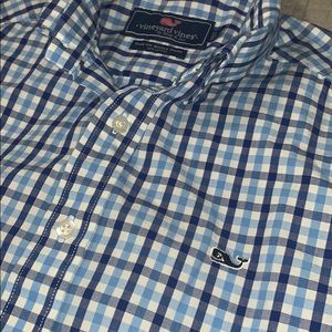Vineyard vines long sleeve shirt.